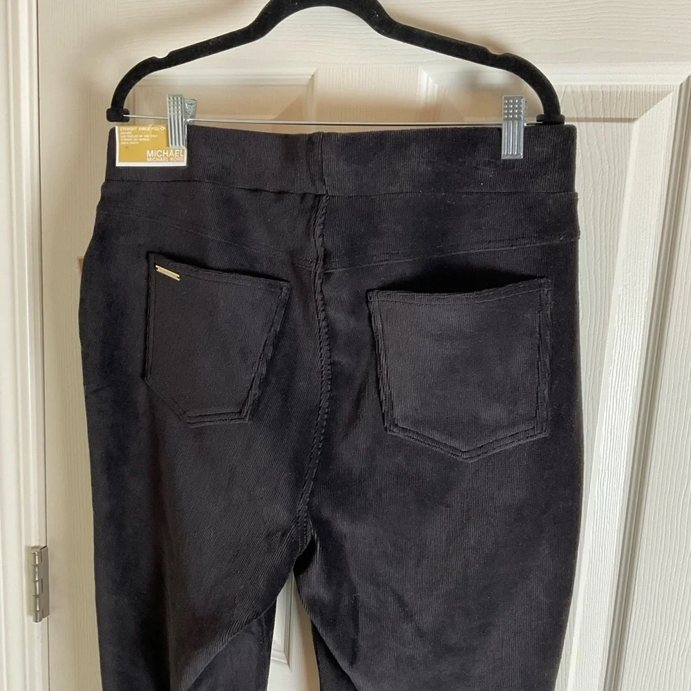 Michael Kors Black Straight Ankle Pull On High-Rise Size 1X